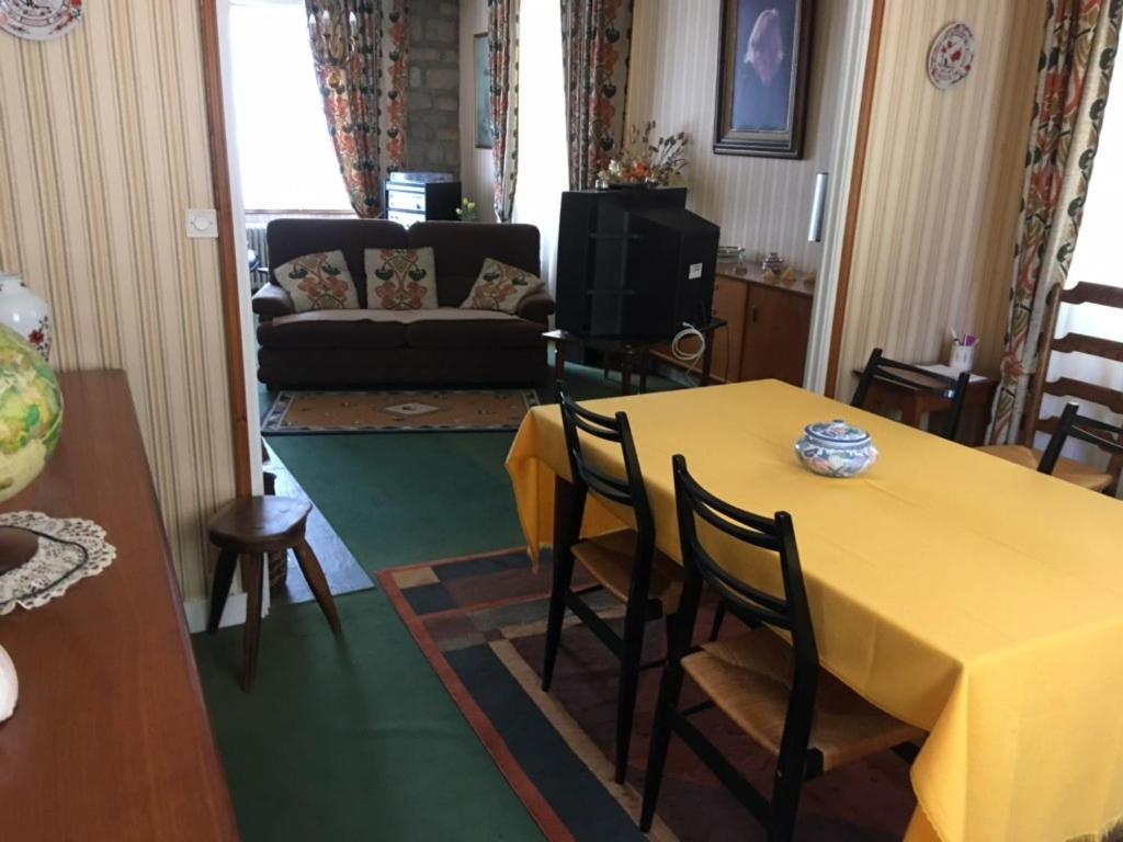 Maison Proche De Barfleur Accolee A Un Commerce Anneville-en-Saire Eksteriør billede